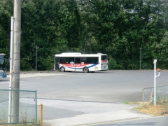 電大バス駐車場に駐まっているKKJ車