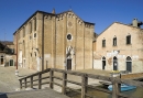 1280px-Chiesa_Sant'Alvise