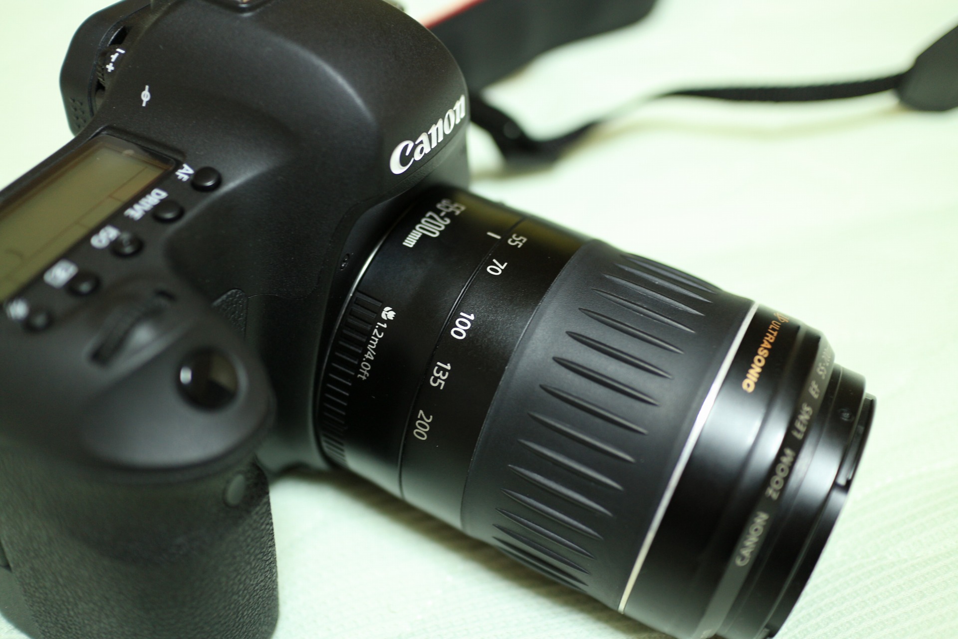 EF55-200mm F4.5-5.6 II USM - 謎のカメラ男のブログ